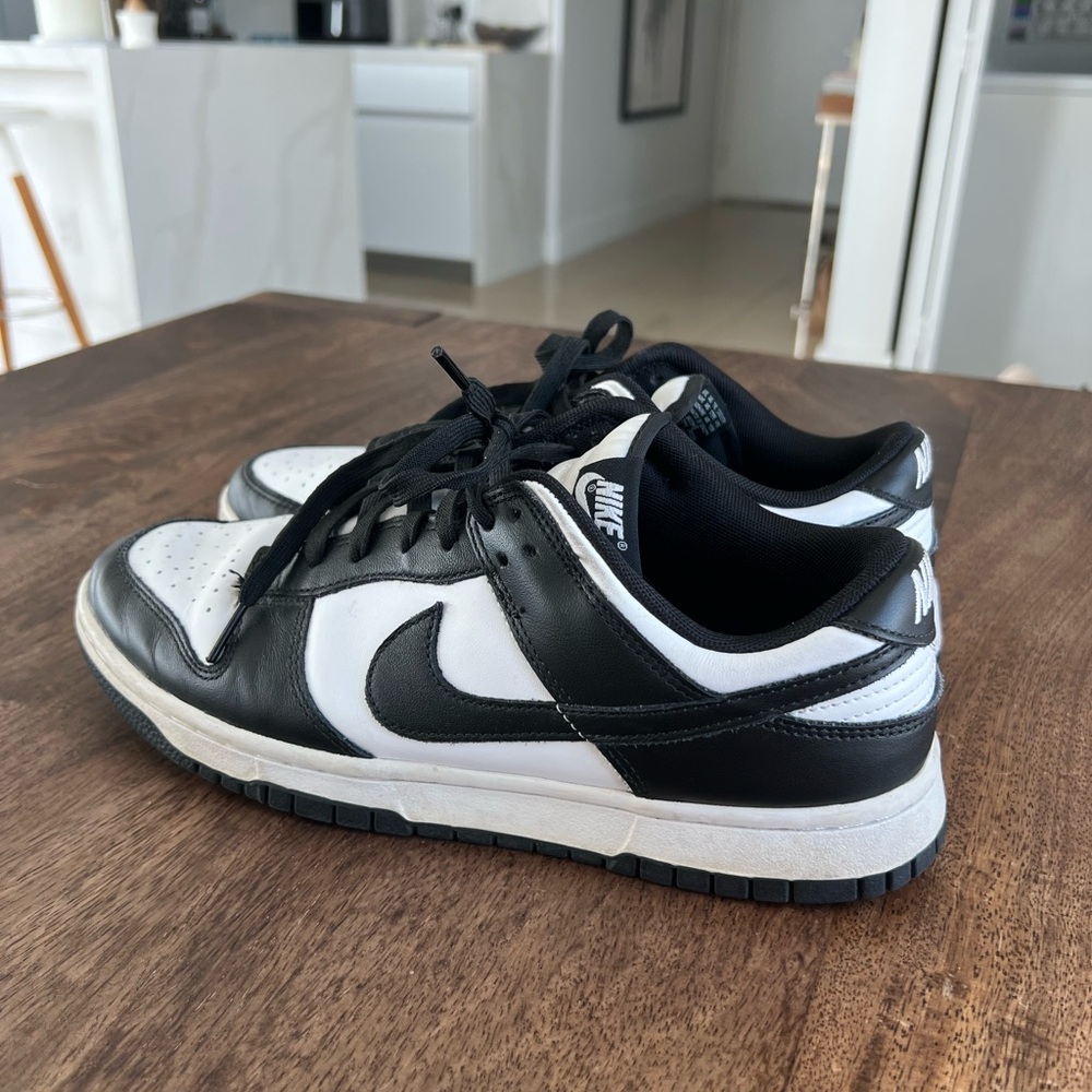 Nike Dunks - Picture 4 of 6